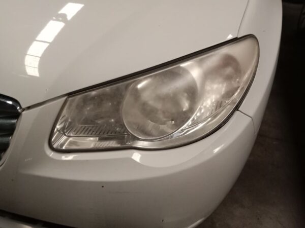 P4658 - Hyundai Elantra 2009 White Wrecking - Image 11