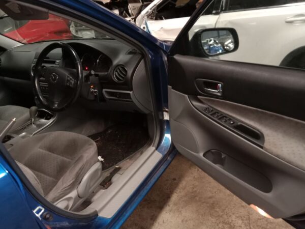 P4797 - Mazda 6 2004 Blue Wrecking - Image 7
