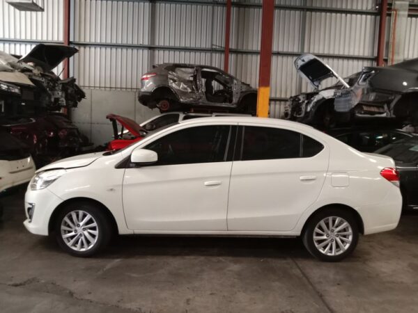 P4806 - Mitsubishi mirage 2015 White Wrecking - Image 10