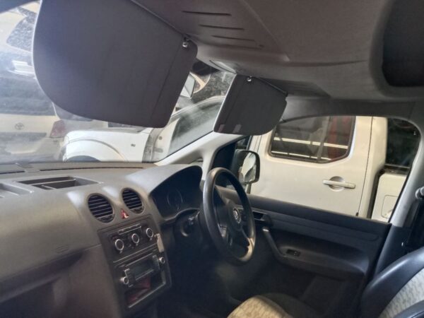P4826 - Volkswagen caddy 2012 White Wrecking - Image 3