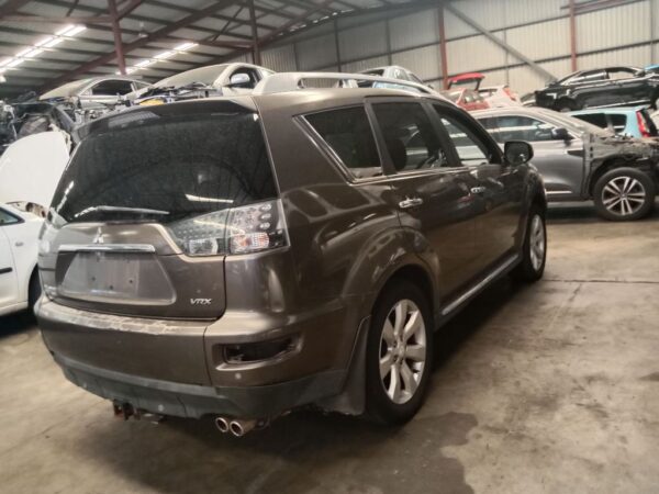 P4829 - Mitsubishi outlander 2009 Grey Wrecking - Image 10