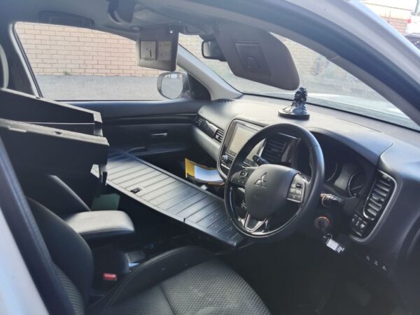 P4835 - Mitsubishi outlander 2020 White Wrecking - Image 3