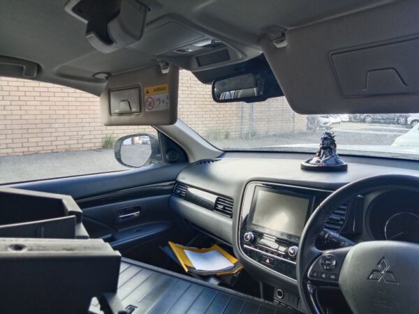 P4835 - Mitsubishi outlander 2020 White Wrecking - Image 5