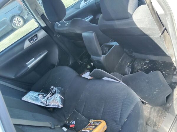 P4837 - Subaru Impreza 2008 White Wrecking - Image 5
