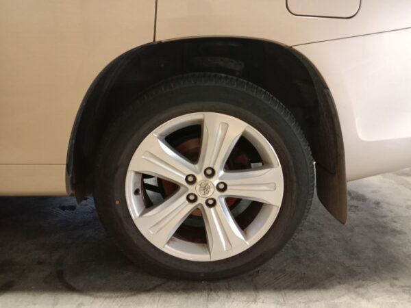 P4839 - Toyota Kluger 2008 Gold Wrecking - Image 8