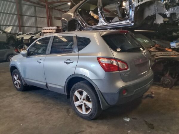 P4844 - Nissan Dualis 2012 Grey Wrecking - Image 11