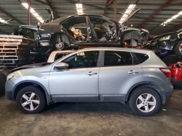 P4844 - Nissan Dualis 2012 Grey Wrecking - Image 12