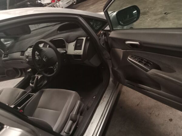 P4845 - Honda Civic 2008 Silver Wrecking - Image 3