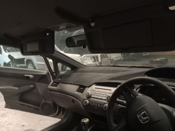 P4845 - Honda Civic 2008 Silver Wrecking - Image 4