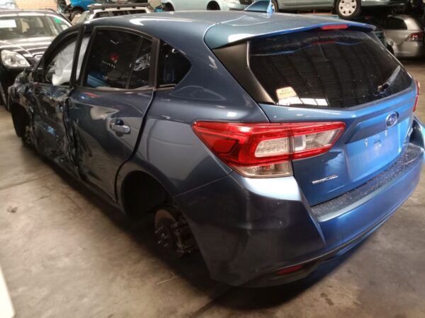 P4848 - Subaru Impreza 2019 Blue Wrecking - Image 9