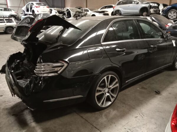 P4852 - Mercedes Benz E Class 2014 Black Wrecking - Image 9