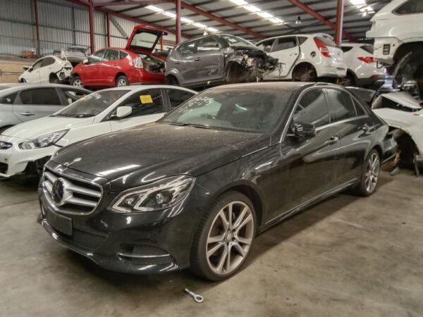 P4852 - Mercedes Benz E Class 2014 Black Wrecking - Image 12