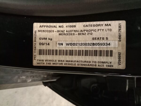 P4852 - Mercedes Benz E Class 2014 Black Wrecking - Image 14