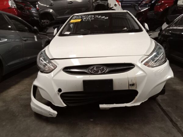 P4853 - Hyundai accent 2014 White Wrecking