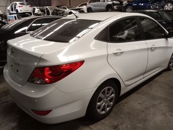 P4853 - Hyundai accent 2014 White Wrecking - Image 10