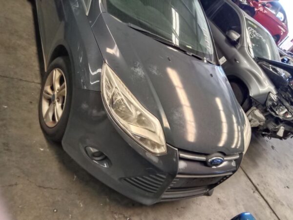 P4855 - Ford Focus 2014 Grey Wrecking