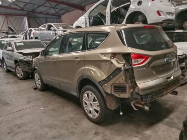 P4857 - Ford Kuga 2014 Gold Wrecking - Image 16