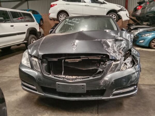 P4859 - Mercedes-Benz E200 C class 2012 Grey Wrecking