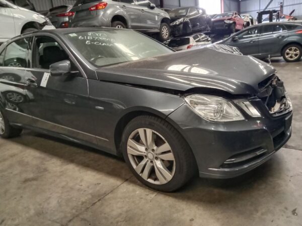 P4859 - Mercedes-Benz E200 C class 2012 Grey Wrecking - Image 8