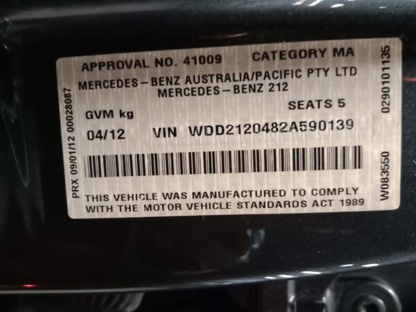 P4859 - Mercedes-Benz E200 C class 2012 Grey Wrecking - Image 12