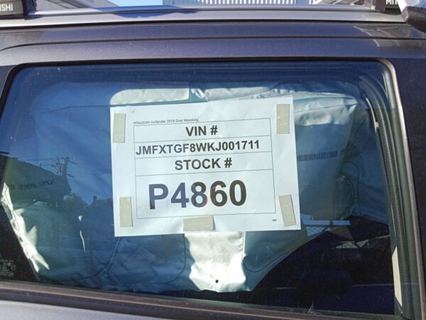 P4860 - Mitsubishi outlander 2019 Grey Wrecking - Image 14
