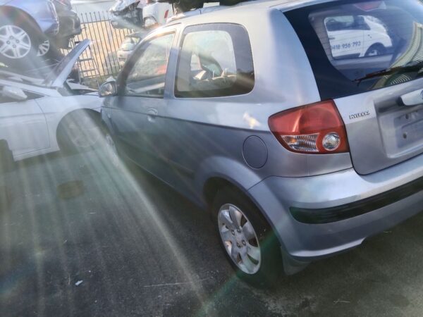 P4861 - Hyundai Getz 2005 Blue Wrecking - Image 11
