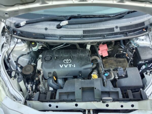 P4863 - Toyota Yaris 2007 Silver Wrecking - Image 5