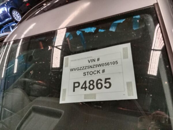 P4865 - Volkswagen Tiguan 2010 Grey Wrecking - Image 14