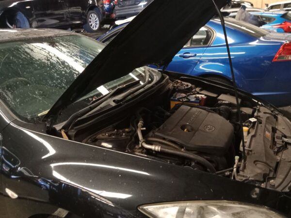 P4867 - Mazda 6 2010 Black Wrecking - Image 3