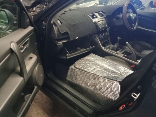 P4867 - Mazda 6 2010 Black Wrecking - Image 7