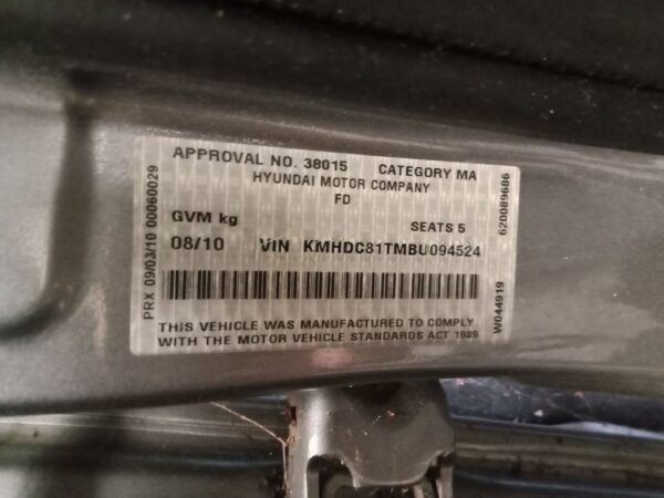P4869 - Hyundai i30 2010 Grey Wrecking - Image 14