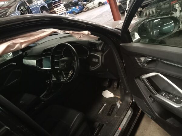 P4870 - Audi Q3 2020 Black Wrecking - Image 5