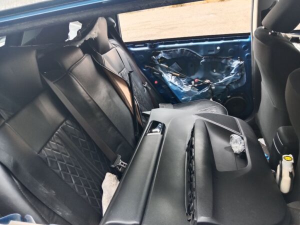 P4873 - Toyota corolla 2019 hybrid Blue Wrecking - Image 9