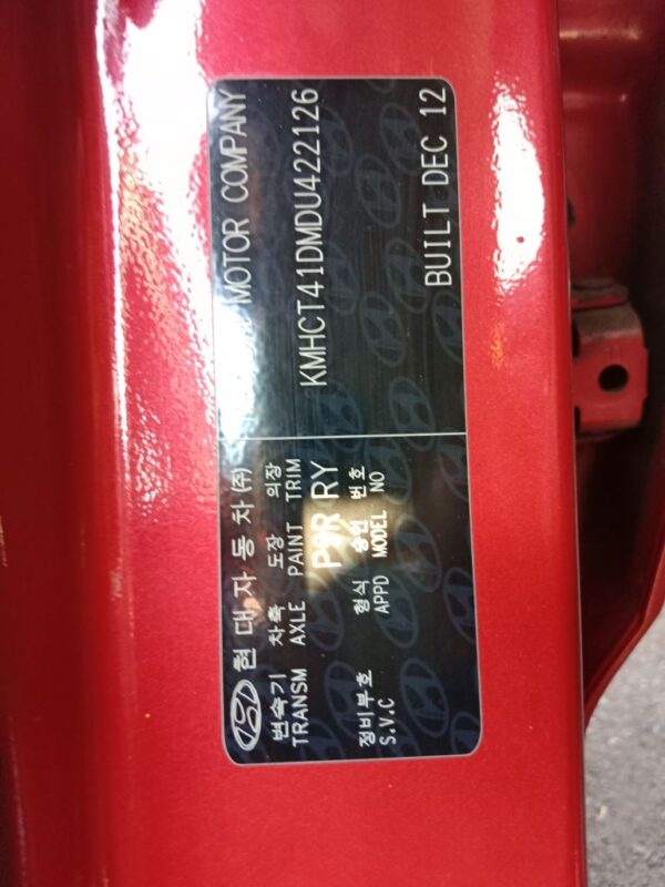 P4875 - Hyundai accent 2013 Red Wrecking - Image 8