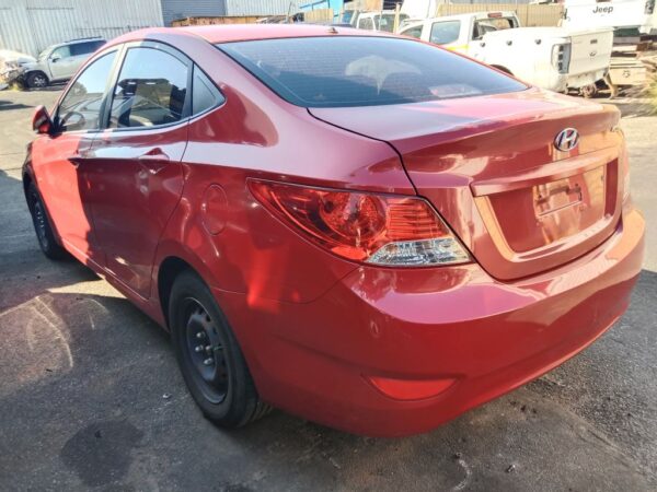 P4875 - Hyundai accent 2013 Red Wrecking - Image 16