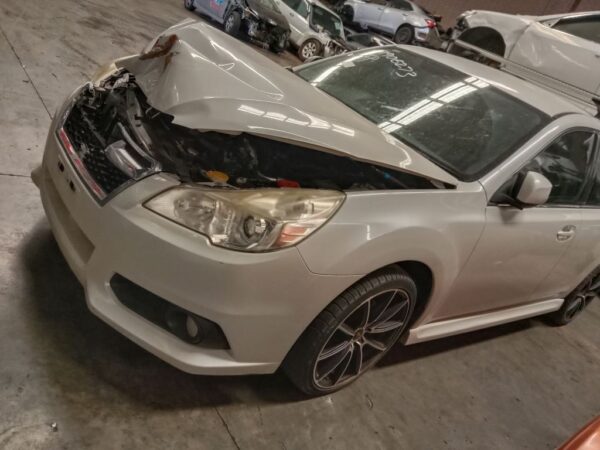 P4878 - Subaru liberty 2013 White Wrecking