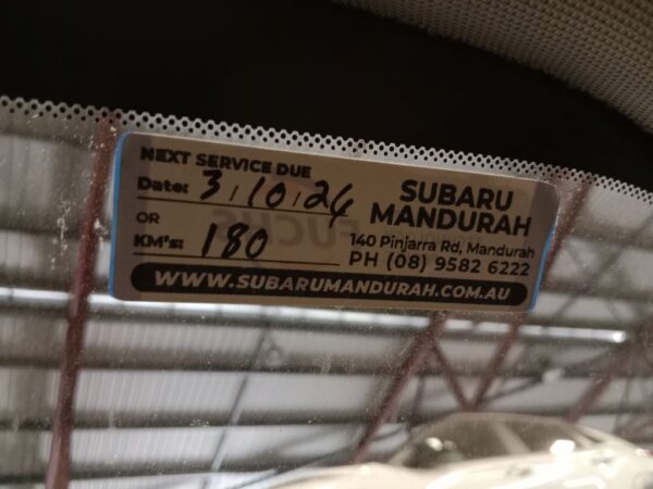 P4878 - Subaru liberty 2013 White Wrecking - Image 10