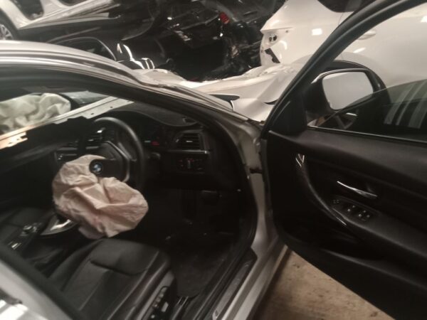 P4881 - BMW 3 Series F30 2012 Silver Wrecking - Image 3