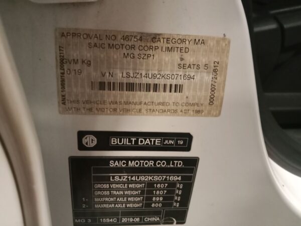 P4882 - MG MG3 2019 White Wrecking - Image 14