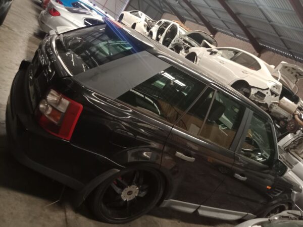 P4883 - Land Rover Range Rover Sport 2006 Black Wrecking - Image 11