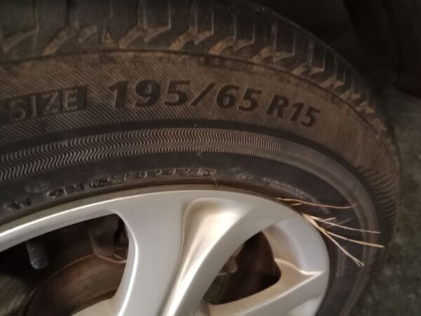 P4887 - Mazda 3 2012 Grey Wrecking - Image 7