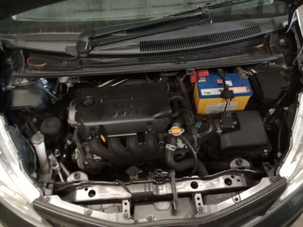 P4888 - Toyota Yaris 2014 Grey Wrecking - Image 6