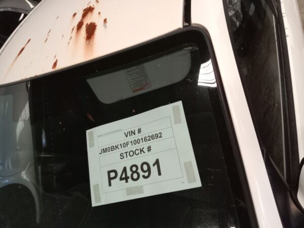 P4891 - Mazda 3 2005 White Wrecking - Image 12