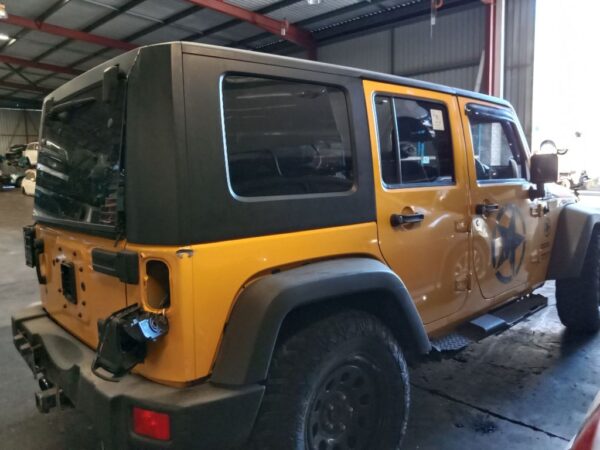 P4892 - Jeep Wrangler 2007 yellow Wrecking - Image 8