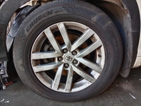 P4893 - Toyota Kluger 2014 White Wrecking - Image 6