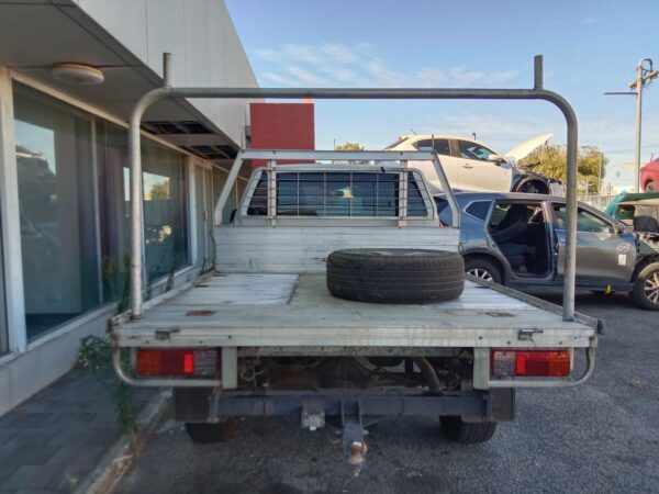 P4895 - Mazda BT-50 2015 White Wrecking - Image 11