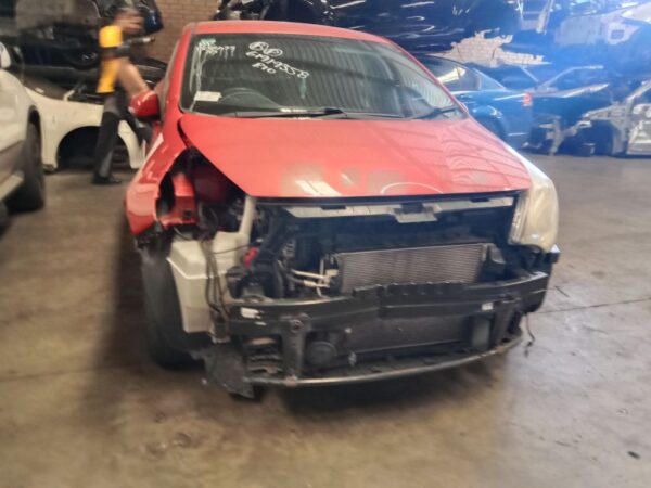P4897 - Kia Rio 2012 Red Wrecking