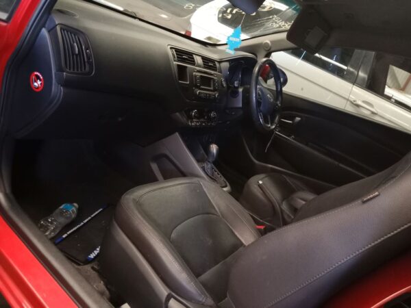 P4897 - Kia Rio 2012 Red Wrecking - Image 5