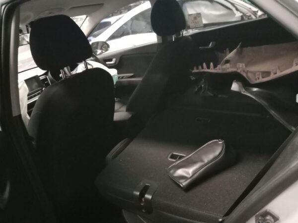 P4899 - Kia Rio 2017 Silver Wrecking - Image 6