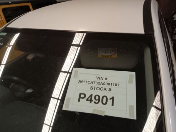 P4901 - Nissan X-Trail 2015 White Wrecking - Image 10